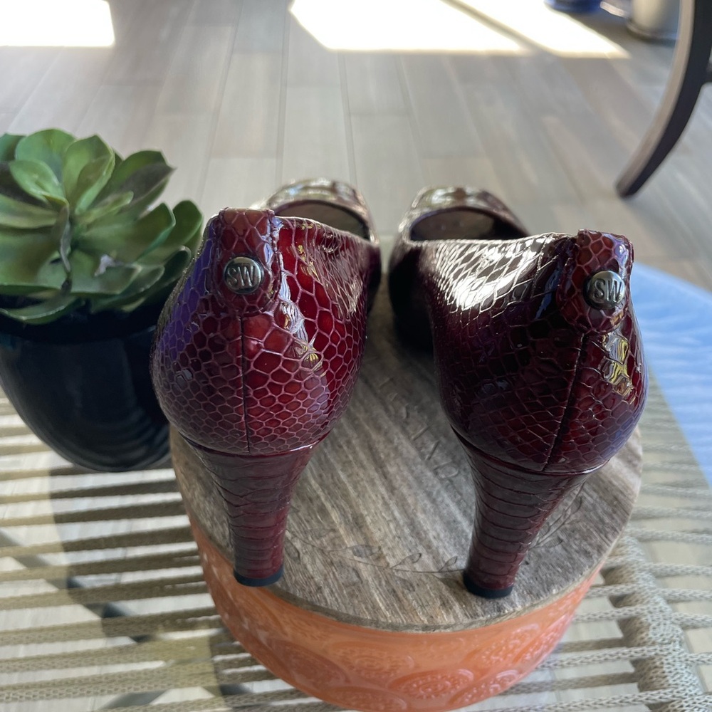 [ Stewart Weitzman ] Nude Snake Pump Vino Crystal View 3